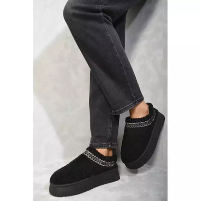 Thick Sole Fluffy Slippers