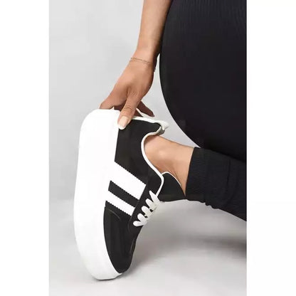 stripe contrast trainers